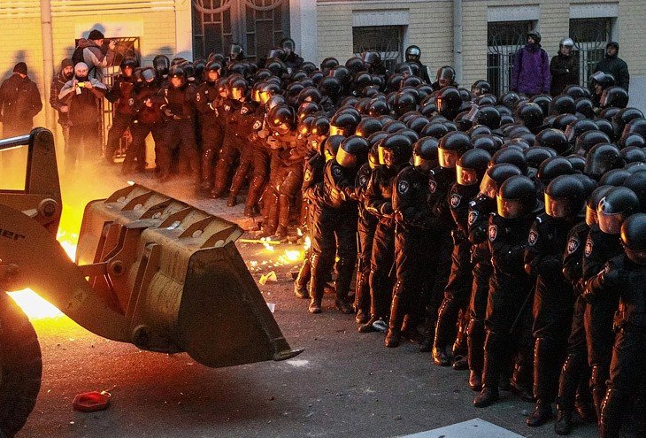 «Мы же не гранаты продаём!»