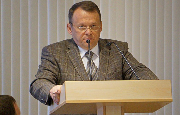 Топ-менеджер «Сибирской генерирующей компании» Игорь Максимов: «Мэрия Барнаула дискредитирует политику губернатора»