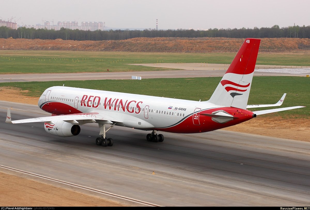 Red Wings будет летать из Барнаула в Симферополь