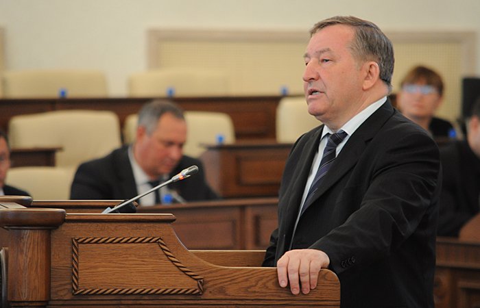 Губернатор Александр Карлин выступит сегодня с ежегодным отчётом перед алтайскими депутатами
