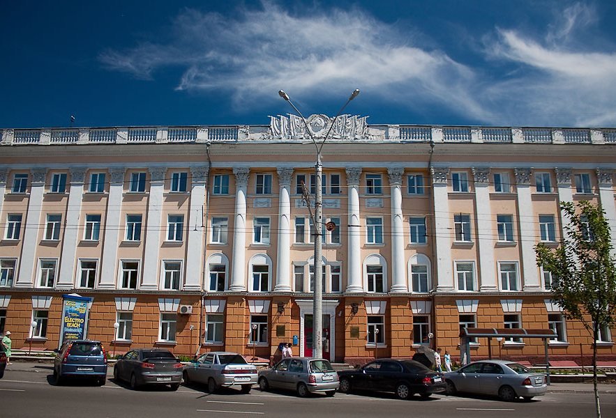 Алтайский вуз не сможет выдать выпускникам дипломы государственного образца