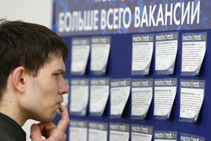 Работы нет: в Алтайском крае создался дефицит рабочих мест