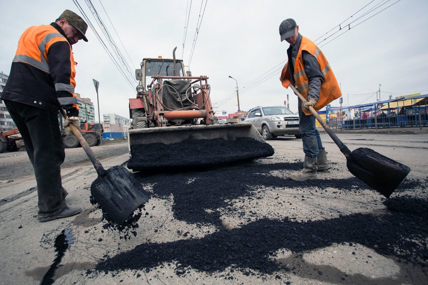 Дороги в Сибири будут посыпать золой