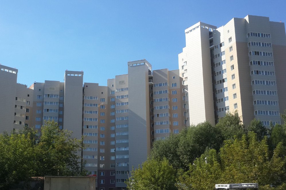 «СтройГАЗ» заявил о планах завершить долгострой на Антона Петрова уже в этом году