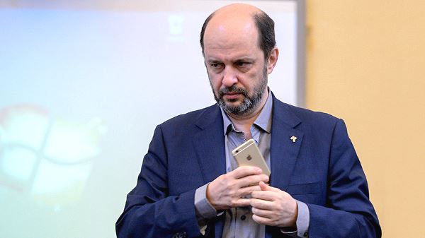 По китайскому пути. Советник президента России предложил ограничить интернет