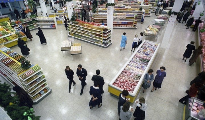 Торговля лидирует по числу работников в Алтайском крае