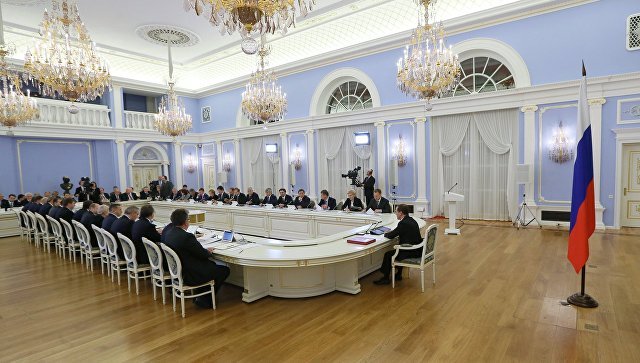 Властям подсказали, как победить бедность в России