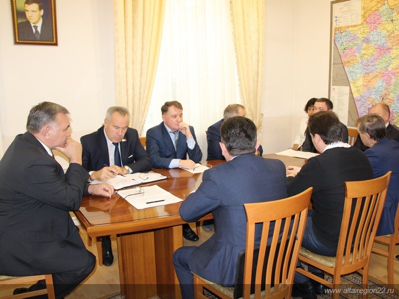 Власти Алтайского края попросят правительство РФ пролонгировать льготные кредиты аграриям