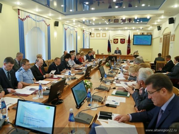 Карлин оценил преимущества правительственной модели на Алтае