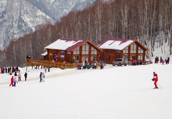 Чиновники объяснили снижение числа туристов на Алтае зимой 2018-го