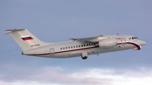 Самолет Иркутск – Красноярск экстренно приземлился из-за трещины в лобовом стекле