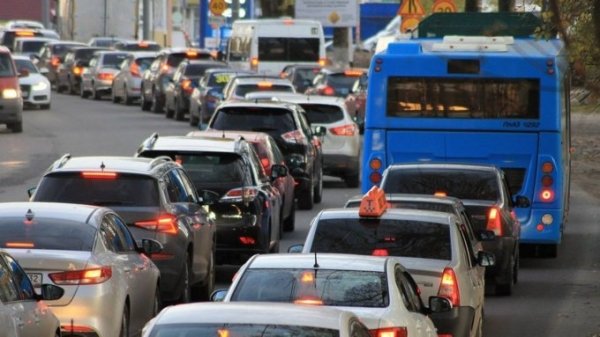 Количество зарегистрированных в России автомобилей превысило 60 млн