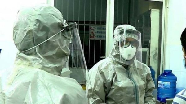 Первая заболевшая новым видом коронавируса китаянка выздоровела