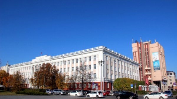 Пресс-секретарь АлтГУ предложил противникам застройки сквера "не глядеть в наполеоны"
