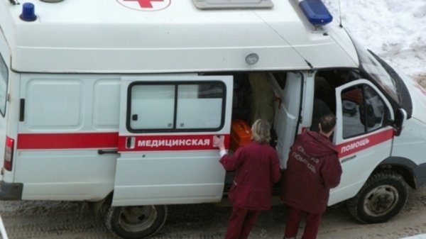 Жительница Алтая случайно убила дочь и напала с ножом на знакомую