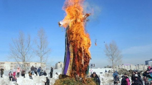 Встреча, Лакомка, Разгуляй. Как на Руси принято отмечать каждый день Масленицы