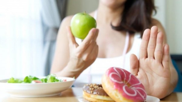 Врачи назвали продукты, которыми диабетики могут заменить сахар