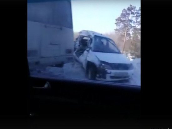 Бийчанин погиб после столкновения автобуса и легковушки
