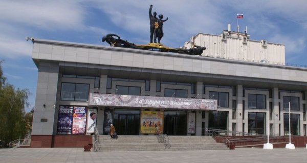 Барнаульский театр драмы поборется за победу среди региональных театров премии «Звезда театрала»