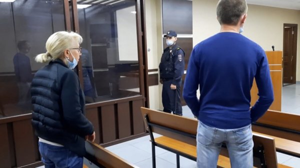 Какое уголовное дело возбудили против сына экс-чиновника Барнаула Демина