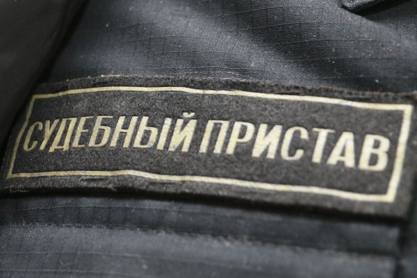 Коллекторов наказали за частые звонки жительнице Барнаула