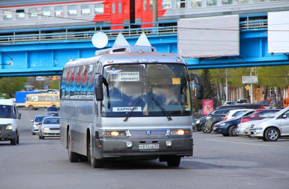 Водитель автобуса Новосибирск-Барнаул психанул и ушел