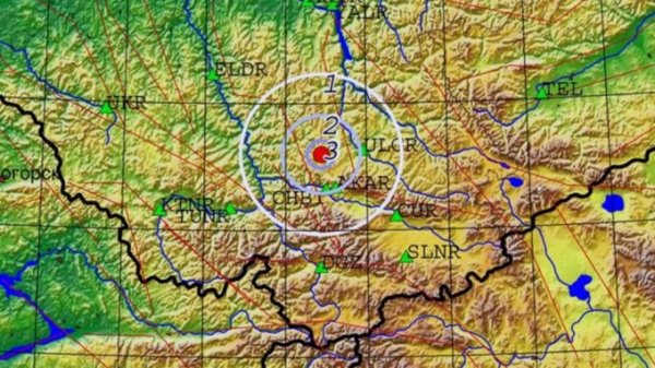 Землетрясение случилось в горах Алтая