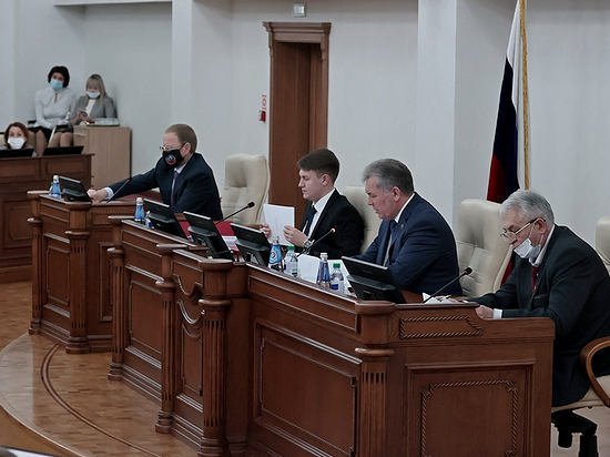 Депутаты АКЗС поддержали ряд важных законодательных инициатив Губернатора Алтайского края в сфере бюджетных отношений