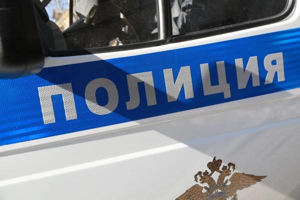 На Алтае подросток принес пистолет в школу и ранил восьмиклассника в голову - KP.Ru