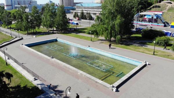 Фонтан на площади Сахарова в Барнауле отремонтируют