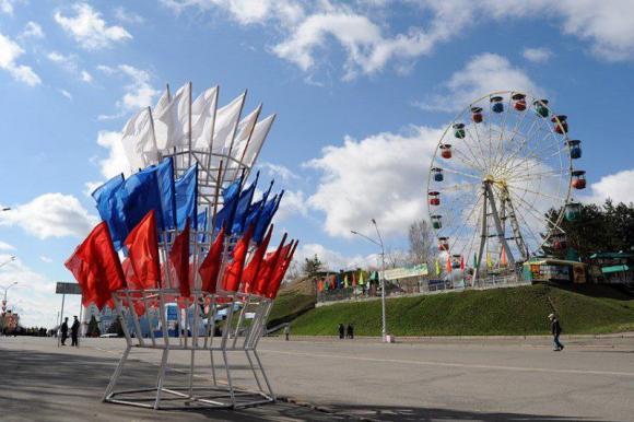 Движение на площади Сахарова в Барнауле ограничат на три дня