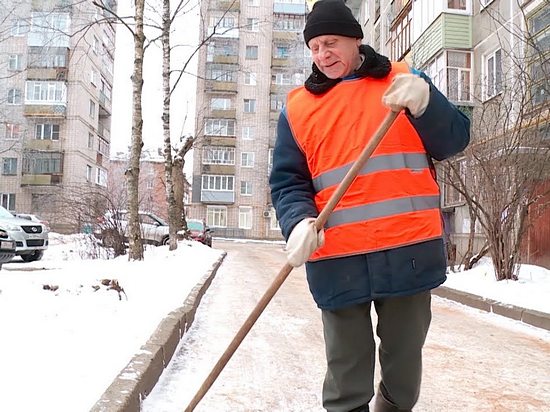 Треть жителей Алтайского края готовы занять освободившиеся рабочие места мигрантов
