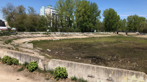 Когда в самом знаменитом парке Барнаула появился легендарный пруд и куда пропала вода