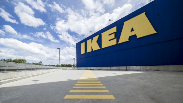 Выход на границу ЛНР, провал захвата острова Змеиный, и IKEA заплатит зарплату до августа. Что еще произошло 10 мая