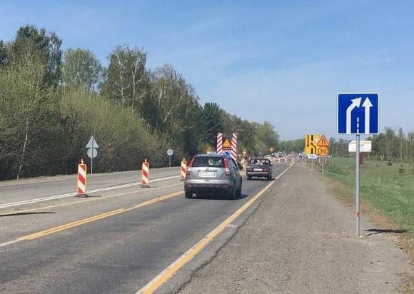 На Чуйском тракте обновляют покрытие