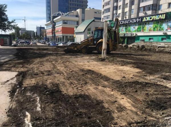 У Байк-бара не утихают страсти