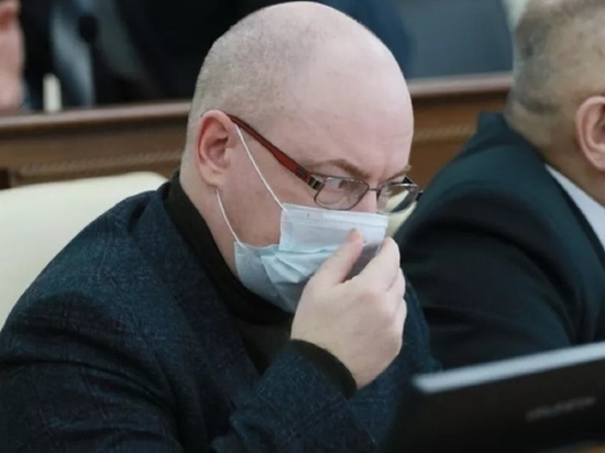 Алтайский депутат рассказал, как убегал от полиции с «пчелиного» пикета