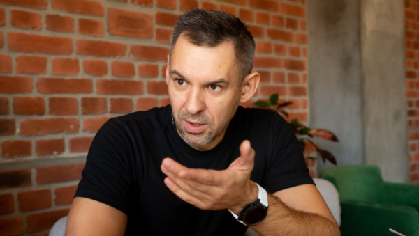 Все началось с подсвечника. Невероятные приключения барнаульского предпринимателя на «Норильском никеле»