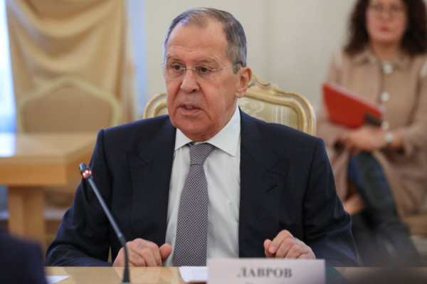 Ответ на нефтяной «потолок цен», автомобили с пробегом подорожали на треть, а в «Ла Скале» будут работать с россиянами. Что еще произошло 27 декабря