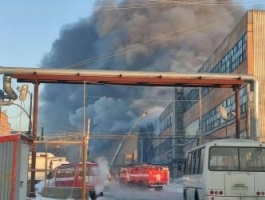 В Барнауле на Шинном заводе произошел пожар