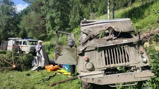 Мишустин предложил взять туруслуги под особый контроль после инцидента на Алтае