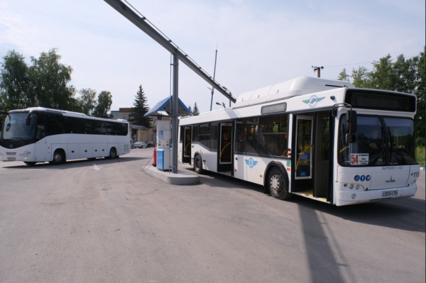 Травников: объем муниципальных автобусных перевозок увеличился до 30%