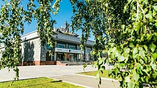 У Алтайского театра драмы – новый главный режиссер. Кто он и какие спектакли поставит