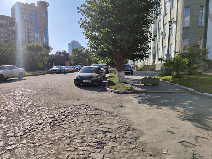 Центр Новосибирска — для людей, а не для автомобилей