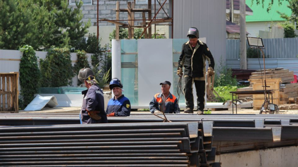 Что происходит на стройплощадке новой развязки на въезде в Барнаул