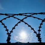 Экс-сотрудники иркутского СИЗО получили сроки за издевательства над заключенными