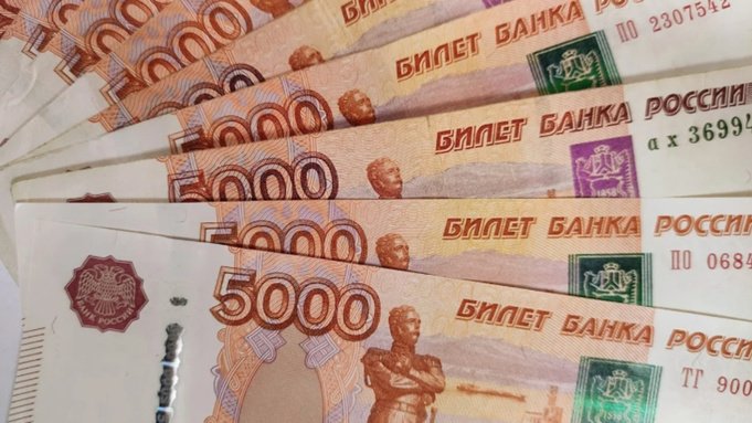 Ежемесячные выплаты по рождению ребенка будут платить при увеличении доходов семьи