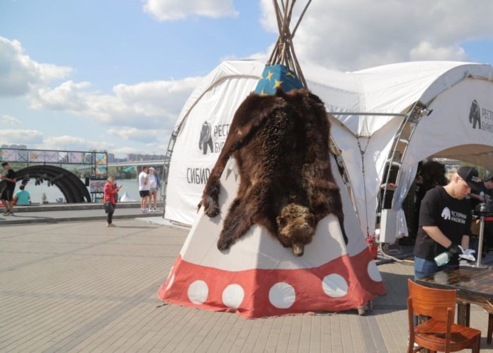 Гастротуристический фестиваль «В Сибири – есть!» открылся в Новосибирске
