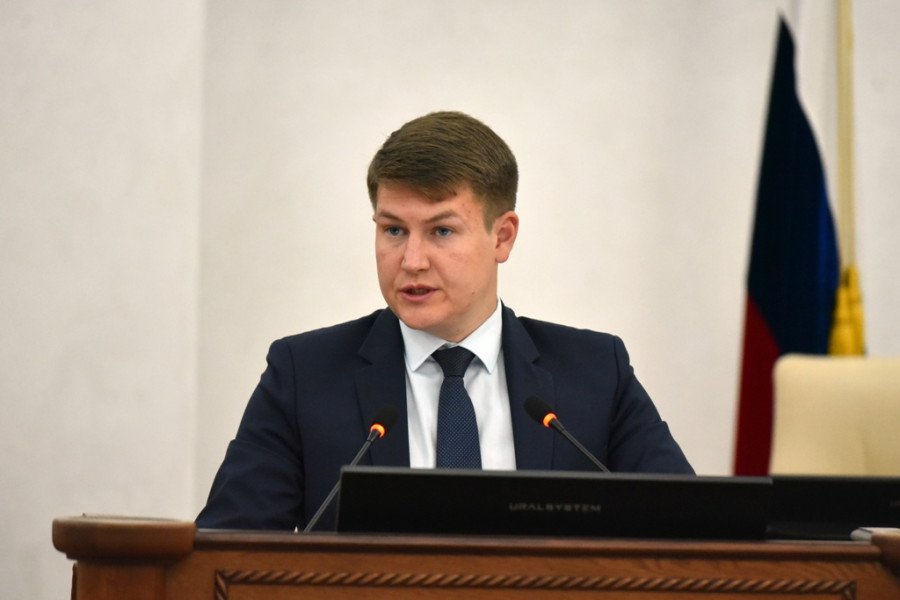 Как алтайские депутаты шли против системы, но не дошли