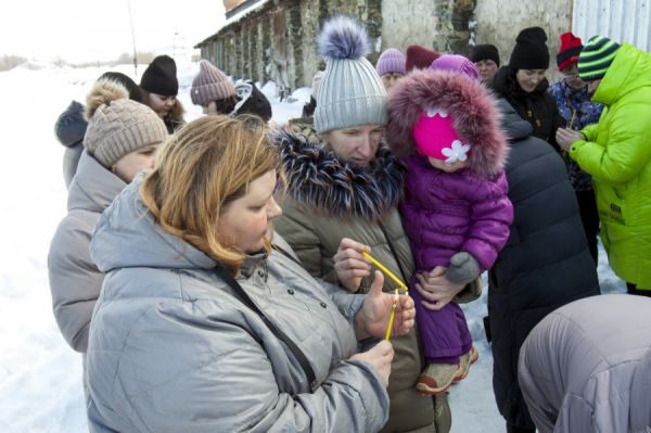 «Мы бы ее разорвали». Как в Урожайном переживают гибель полуторагодовалой девочки от рук матери